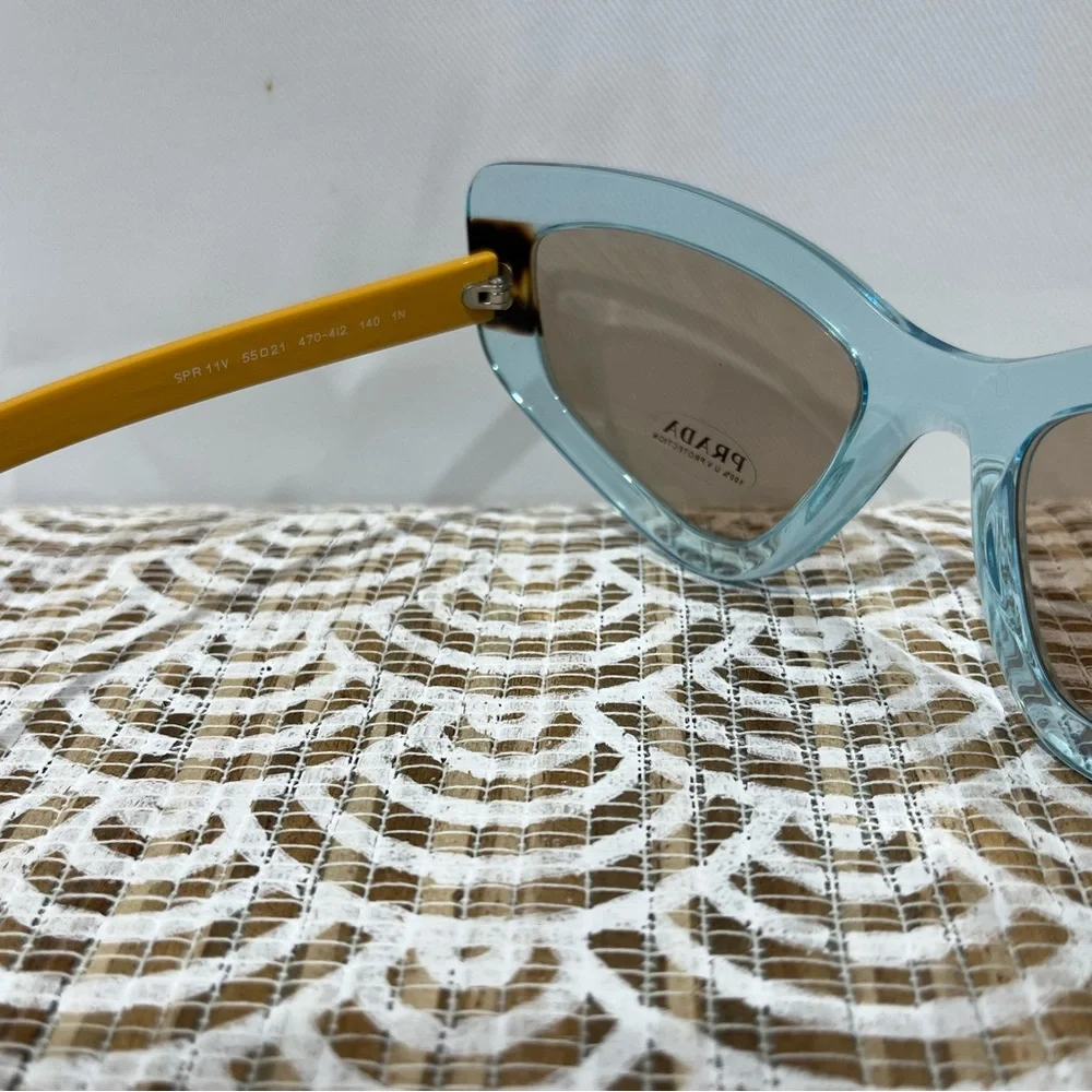 Prada PR 11VSF Sunglasses | Cat Eye Style | New with Sticker | No Box - Picture 5 of 11
